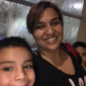 Meet your Posher, Claudia